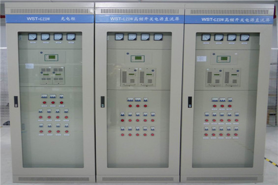 直流屏、微機保護測控裝置(圖1)